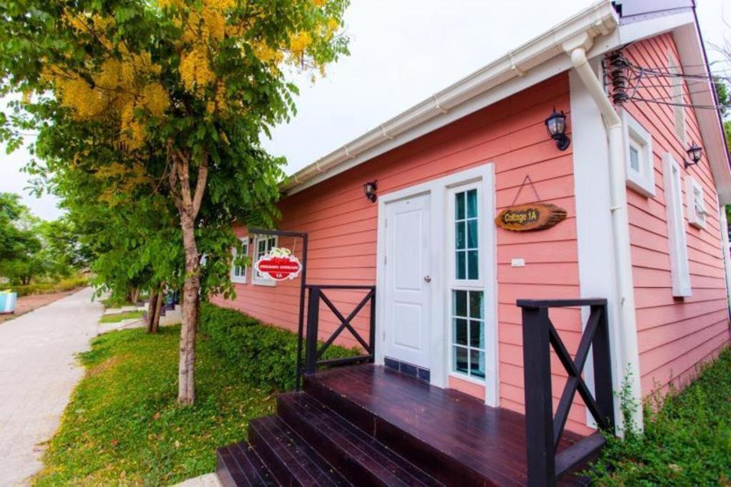 Varee Valley Resort And Restaurant Хон Каен Экстерьер фото